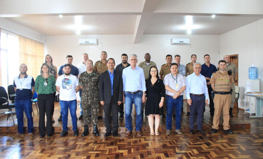O Paraná e Santa Catarina vão intensificar a defesa agropecuária nas suas divisas e na fronteira com a Argentina. Representantes dos dois estados se reuniram quarta-feira (11), em Barracão, no Sudoeste, para debater estratégias de controle do trânsito de animais. Foto:SEAB