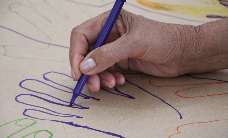 O Museu Oscar Niemeyer (MON) conquista um dos mais importantes prêmios nacionais na área de educação em museus, o Prêmio Darcy Ribeiro 2019, concedido pelo Instituto Brasileiro de Museus (Ibram). O programa premiado foi o Arte para Maiores, destinado a pessoas com mais de 60 anos, que tem com a proposta de aproximar esse público das artes visuais, em encontros mensais e gratuitos.