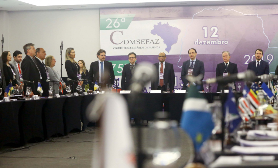 O secretário especial da Fazenda, Waldery Rodrigues Junior, presidente do Conselho Nacional de Política Fazendária (Confaz), afirmou nesta sexta-feira (13), durante reunião da entidade, em Curitiba, que a proposta de reforma tributária a ser apresentada pelo governo ao Congresso vai contribuir para pacificar a questão da guerra fiscal entre os Estados. Foto:Jaelson Lucas / AEN