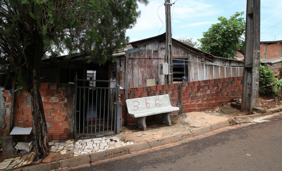 Programa de desfavelamento vai beneficiar 2.500 famílias por ano.O projeto-piloto do Vida Nova, que será implantado em Jandaia do Sul, foi lançado pelo governador Carlos Massa Ratinho Junior no final de novembro, e as casas deverão ser construídas no ano que vem. A previsão é que sejam atendidas 2.500 famílias por ano, de todo o Estado, até de 2022. Foto: Ari Dias/AEN