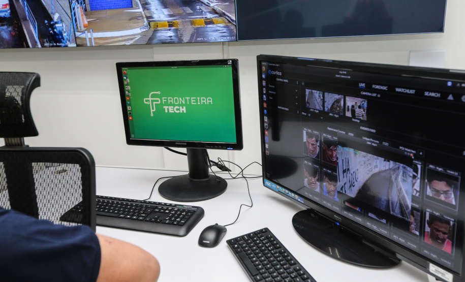 Fronteira Tech O Governador Carlos Massa Ratinho Junior e o ministro da Justiça e Segurança Pública, Sergio Moro, inauguram nesta segunda-feira (16), em Foz do Iguaçu, as operações do Fronteira Tech na Ponte Internacional da Amizade, que liga Foz do Iguaçu/PR à Ciudad del Este/PY. A iniciativa promover o uso de tecnologias digitais com foco na segurança pública. Foz do Iguaçu, 16/12/2019 - Foto: Geraldo Bubniak/AEN