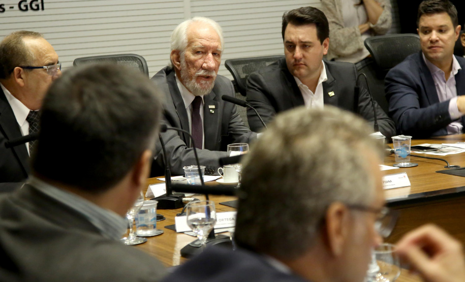 Governador Carlos Massa Ratinho Junior em reunião com os secretários. Curitiba,17/12/2019 Foto:Jaelson Lucas / AEN