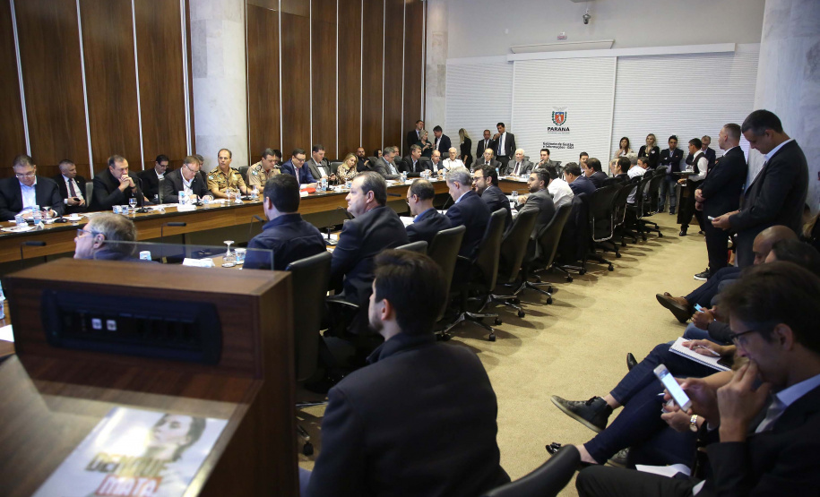 Governador Carlos Massa Ratinho Junior em reunião com os secretários. Curitiba,17/12/2019 Foto:Jaelson Lucas / AEN