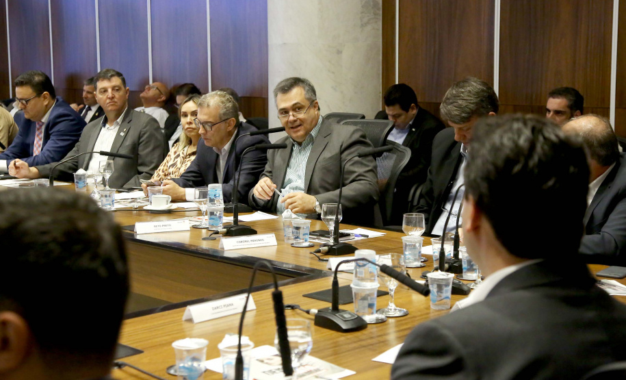 Governador Carlos Massa Ratinho Junior em reunião com os secretários. Curitiba,17/12/2019 Foto:Jaelson Lucas / AEN