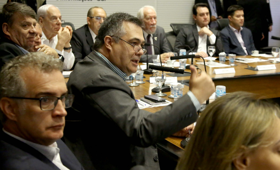 Governador Carlos Massa Ratinho Junior em reunião com os secretários. Curitiba,17/12/2019 Foto:Jaelson Lucas / AEN