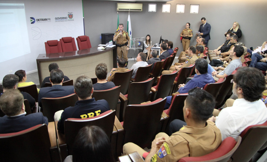Site Bateu O Departamento de Trânsito do Paraná (Detran-PR) junto com a Polícia Militar do Paraná (PMPR), lançaram a nova versão do Sistema Bateu Urbano e do novo Sistema Bateu Rodoviário. Foto: Ari Dias/AEN