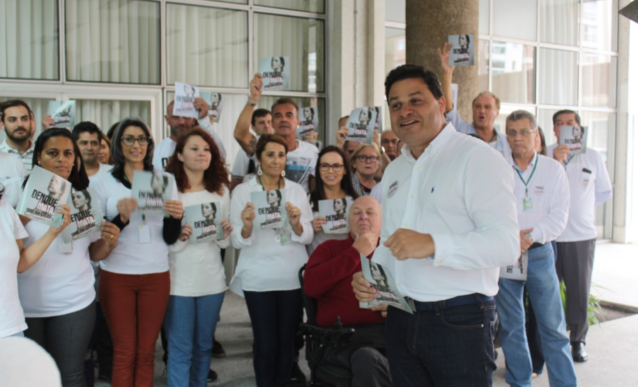 O Governo do Estado mobilizou toda a sua estrutura para ações integradas de combate à dengue, durante esta quarta-feira, 18 de dezembro, dando início a série de atividades que serão realizadas ao longo dos próximos meses.Secretaria da Infraestrutura e Logística. Foto: SEIL