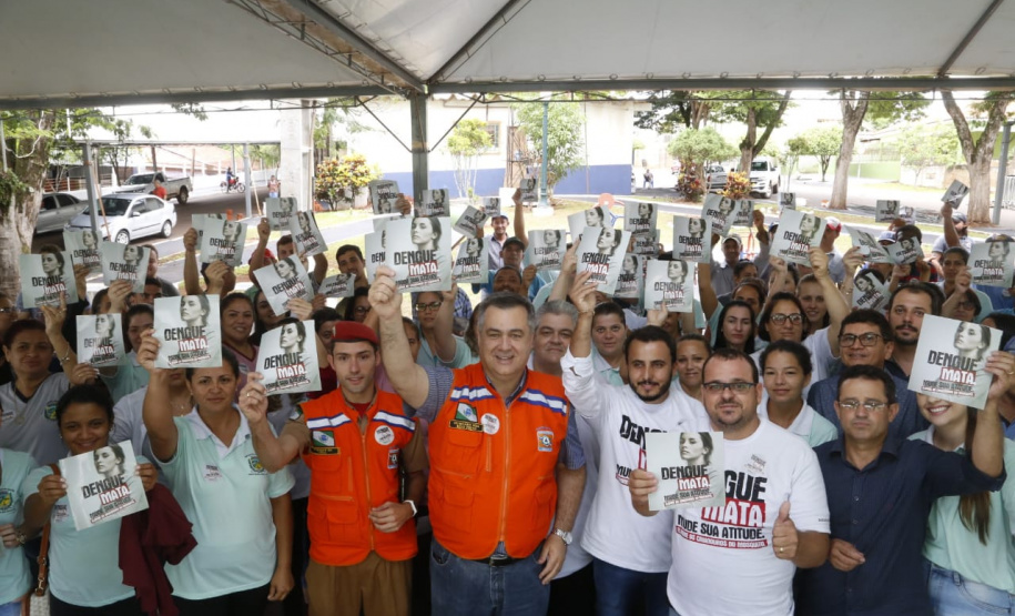 O município de Quinta do Sol, que está em epidemia e com 179 casos confirmados da doença, recebeu o secretário de Estado da Saúde, Beto Preto, que falou com a comunidade, profissionais de saúde sobre a importância de ações e mutirões de limpeza e eliminação de criadouros do mosquito.Foto: Gilson Abreu/AEN