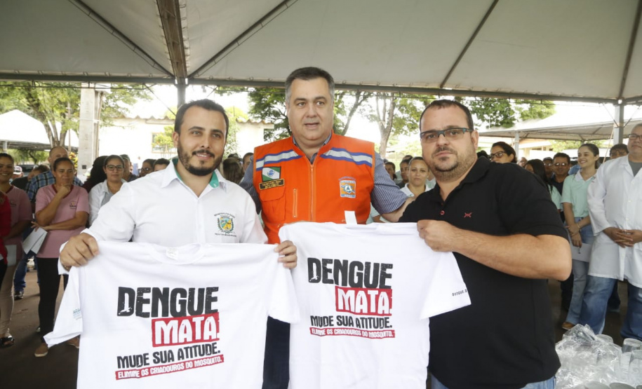 O município de Quinta do Sol, que está em epidemia e com 179 casos confirmados da doença, recebeu o secretário de Estado da Saúde, Beto Preto, que falou com a comunidade, profissionais de saúde sobre a importância de ações e mutirões de limpeza e eliminação de criadouros do mosquito.Foto: Gilson Abreu/AEN