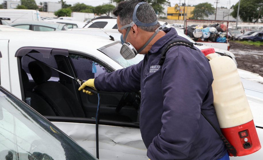 Dengue Detran participa da campanha contra dengue. Foto: Ari Dias/AEN
