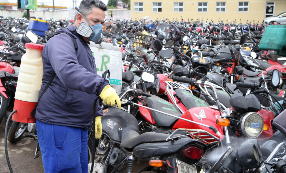 Dengue Detran participa da campanha contra dengue. Foto: Ari Dias/AEN