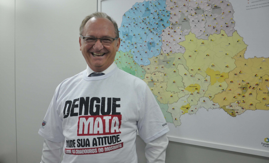 O Governo do Estado mobilizou toda a sua estrutura para ações integradas de combate à dengue, durante esta quarta-feira, 18 de dezembro, dando início a série de atividades que serão realizadas ao longo dos próximos meses. Fomento Paraná. Foto: Fomento Paraná