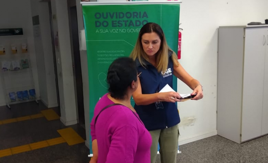 A Controladoria-Geral do Estado começou uma pesquisa de satisfação com usuários de serviços do Estado e já compilou os primeiros resultados. As unidades de atendimento ao público da Secretaria da Saúde e do Detran, em Curitiba, foram visitadas de setembro a dezembro e os seus usuários convidados a responder o questionário de satisfação. Foto:CGE