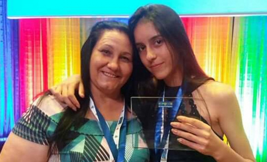 Paranaense é uma das campeãs da Olimpíada da Língua Portuguesa.Foto: SEED