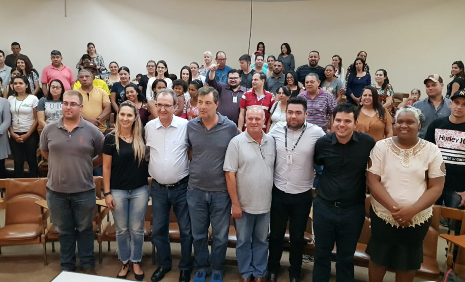 Cohapar, Caixa Econômica e prefeitura inauguraram conjunto habitacional com 128 imóveis em Santo Antônio da Platina, enquanto chaves de 47 unidades do programa Habita Paraná foram entregues à população de Cornélio Procópio.