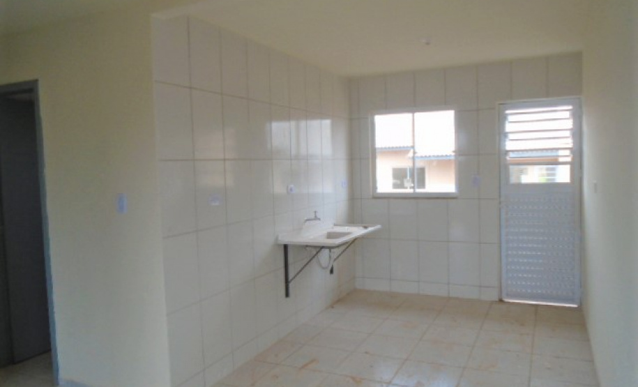 Cohapar, Caixa Econômica e prefeitura inauguraram conjunto habitacional com 128 imóveis em Santo Antônio da Platina, enquanto chaves de 47 unidades do programa Habita Paraná foram entregues à população de Cornélio Procópio.