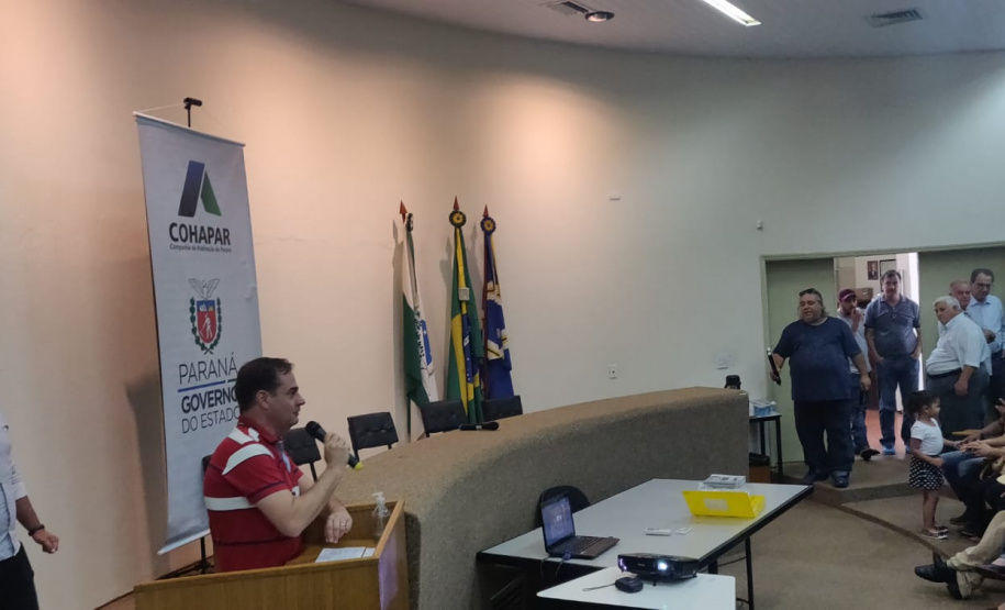 Cohapar, Caixa Econômica e prefeitura inauguraram conjunto habitacional com 128 imóveis em Santo Antônio da Platina, enquanto chaves de 47 unidades do programa Habita Paraná foram entregues à população de Cornélio Procópio.