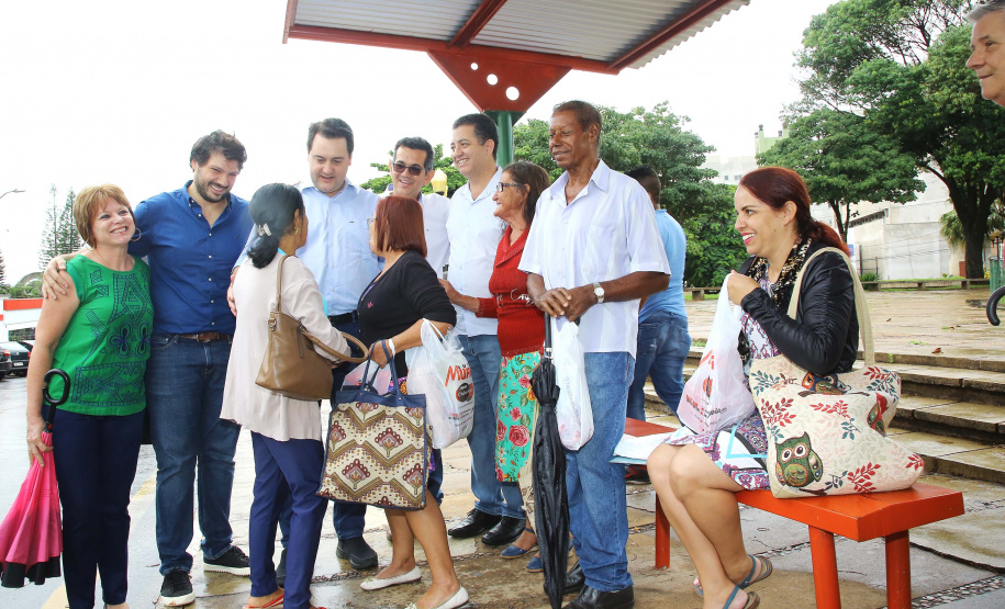 A instalação de uma indústria de alimentos vai gerar 650 empregos diretos em Cambé, na Região Metropolitana de Londrina, Norte do Paraná. O investimento de R$ 170 milhões é do Grupo Muffato e foi anunciado nesta sexta-feira (20) em evento com o governador Carlos Massa Ratinho Junior e o diretor da empresa, Everton Muffato, realizado na prefeitura de Cambé.