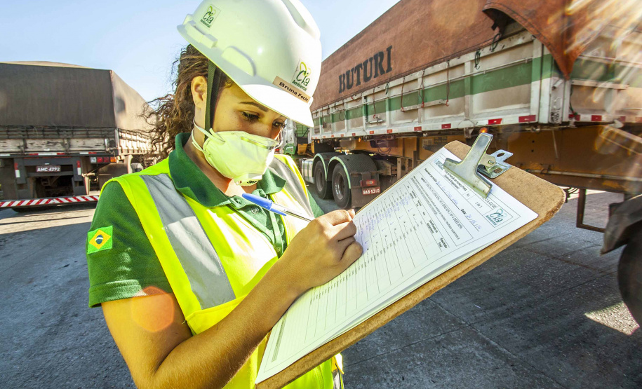 Portos conquistam descentralização e investem em obras e meio ambiente. Foto:Portos do Paraná