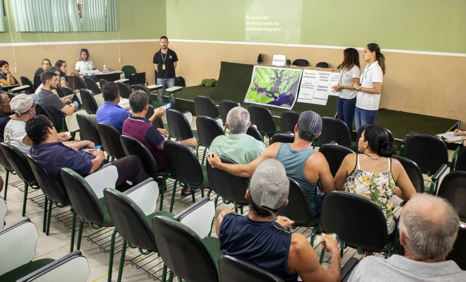 Portos conquistam descentralização e investem em obras e meio ambiente.