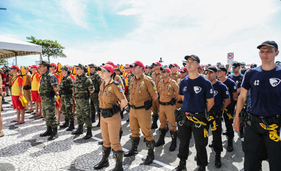 O vice governador Darci Piana participa neste sábado (21), do Lançamento do  Verão Maior 2019/2020. O evento acontece em Matinhos  e marca o início das ações dos órgãos estaduais no Litoral e nas praias de água doce nas Costas Oeste, Norte e Noroeste, durante toda a temporada até 1º de março.  Matinhos, 21/12/2019 -  Foto: Geraldo Bubniak/AEN