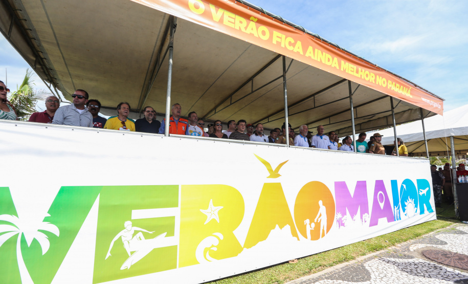 O vice governador Darci Piana participa neste sábado (21), do Lançamento do  Verão Maior 2019/2020. O evento acontece em Matinhos  e marca o início das ações dos órgãos estaduais no Litoral e nas praias de água doce nas Costas Oeste, Norte e Noroeste, durante toda a temporada até 1º de março.  Matinhos, 21/12/2019 -  Foto: Geraldo Bubniak/AEN