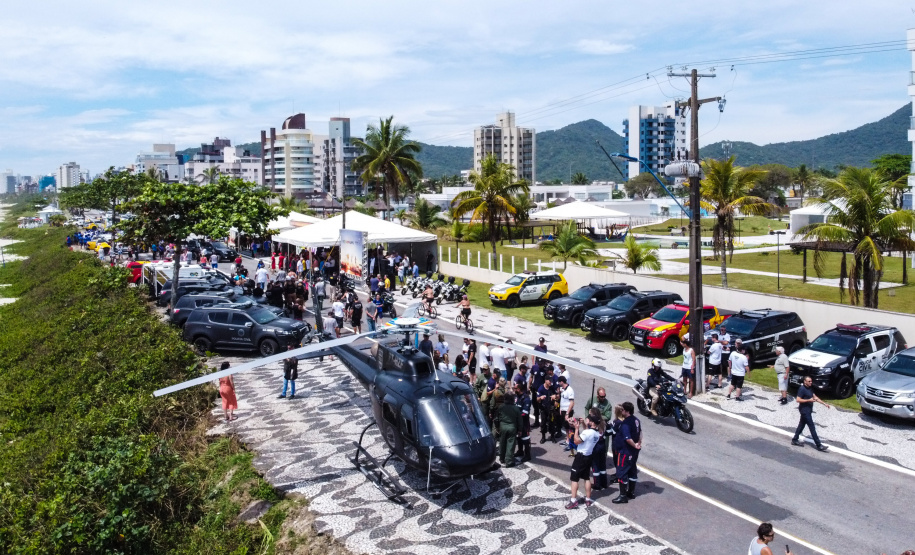 O vice governador Darci Piana participa neste sábado (21), do Lançamento do  Verão Maior 2019/2020. O evento acontece em Matinhos  e marca o início das ações dos órgãos estaduais no Litoral e nas praias de água doce nas Costas Oeste, Norte e Noroeste, durante toda a temporada até 1º de março.  Matinhos, 21/12/2019 -  Foto: Geraldo Bubniak/AEN