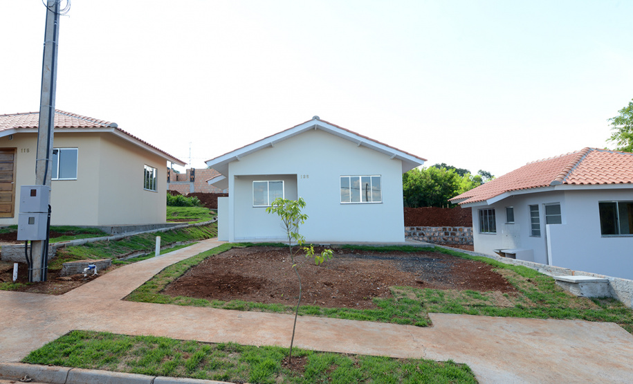 Cohapar amplia investimentos próprios e lança novos programas.