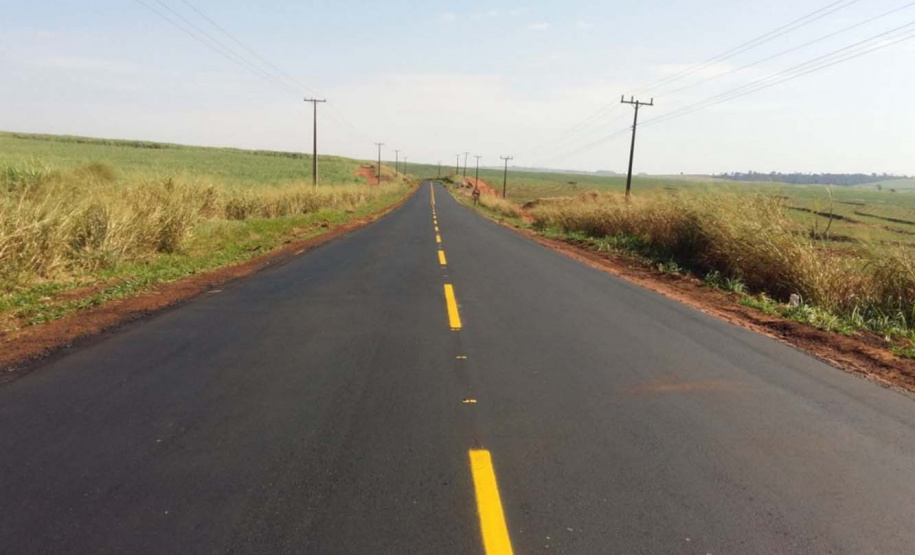 Obras e melhorias em rodovias paranaenses somam R$ 600 milhões. Foto:DER