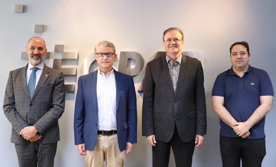 Representantes do Instituto de Tecnologia do Paraná, da Organização das Nações Unidas para o Desenvolvimento Industrial (Unido) e do Sebrae-PR discutiram o tema nesta quinta-feira (09).
Foto: Tecpar