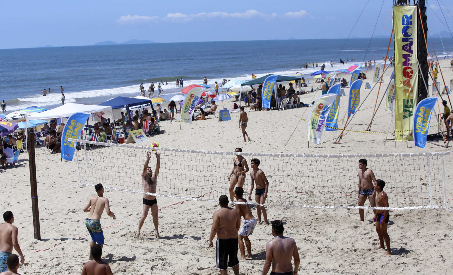 Verao Maior em Guaratuba.Fotos Gilson Abreu/AEN