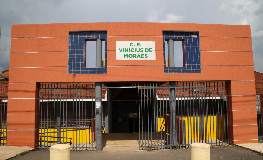 A rede estadual de educação do Paraná terá quatro escolas cívico-militares a partir de 2020. O projeto-piloto é parte do Programa Nacional Escolas Cívico-Militares, do Ministério da Educação e Cultura, e será implementado nos colégios estaduais Beatriz Faria Ansay, em Curitiba; Professora Adélia Barbosa, em Londrina; Tancredo Neves, em Foz do Iguaçu; e Vinícius de Moraes, em Colombo. Foto: Ari Dias/AEN