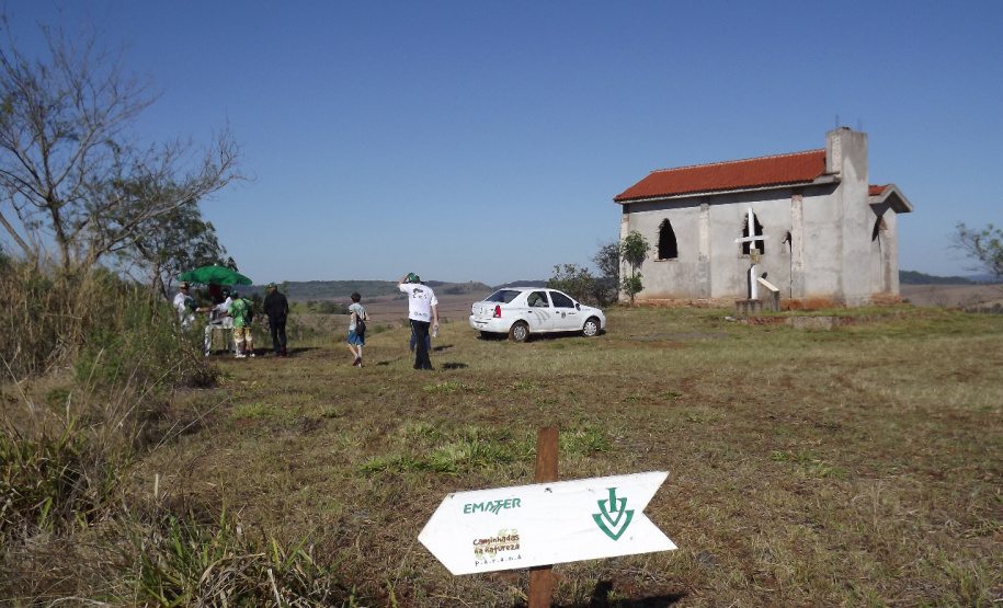 Trajetos em meio à natureza, passando por propriedades rurais e destinos que muitas vezes fogem do radar dos turistas dão o tom das Caminhadas Internacionais na Natureza, que já têm 160 circuitos confirmados neste ano no Paraná.  Foto: Emater/Campo Mourão