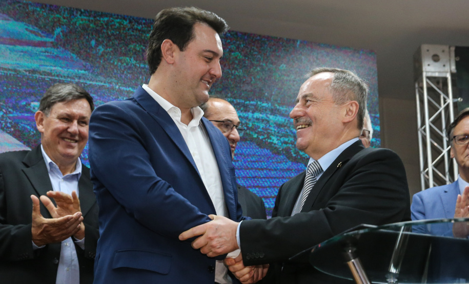 O Governador Carlos Massa Ratinho Junior lança nesta sexta-feira (17/01) o  projeto de transformação de subprodutos da agropecuária e da agroindústria em energias renováveis, no Biopark em Toledo. Serão implantadas uma usina de biometano (combustível veicular) e duas de geração de energia elétrica, a partir de dejetos suínos. Toledo, 17/01/2020 -  Foto: Geraldo Bubniak/AEN