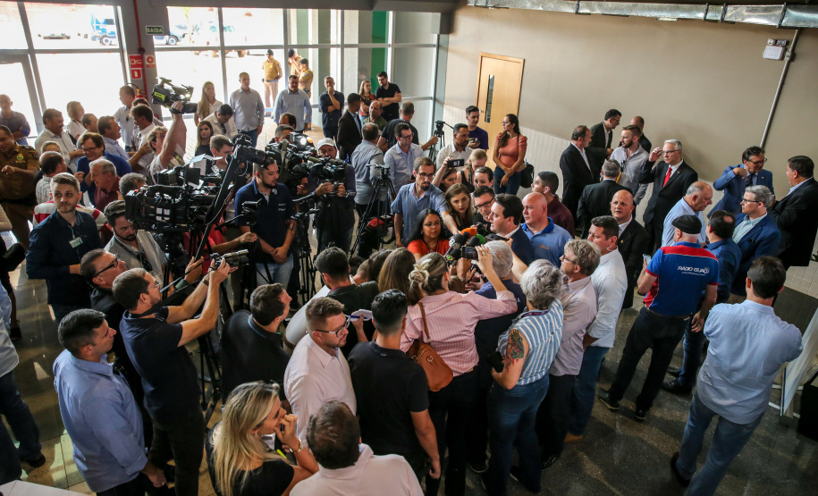 O Governador Carlos Massa Ratinho Junior lança nesta sexta-feira (17/01) o  projeto de transformação de subprodutos da agropecuária e da agroindústria em energias renováveis, no Biopark em Toledo. Serão implantadas uma usina de biometano (combustível veicular) e duas de geração de energia elétrica, a partir de dejetos suínos. Toledo, 17/01/2020 -  Foto: Geraldo Bubniak/AEN