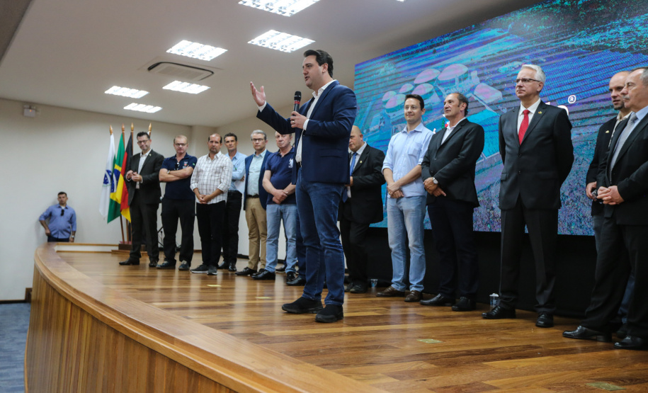 A Companhia de Saneamento do Paraná (Sanepar) vai investir R$ 152 milhões nos sistemas de água e de esgoto sanitário de Toledo, na Região Oeste. O valor será aplicado nos próximos cinco anos, conforme anúncio feito pelo governador Carlos Massa Ratinho Junior nesta sexta-feira (17), que cumpriu agenda no município. Toledo, 17/01/2020 -  Foto: Geraldo Bubniak/AEN