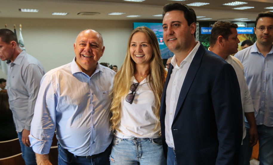 A Companhia de Saneamento do Paraná (Sanepar) vai investir R$ 152 milhões nos sistemas de água e de esgoto sanitário de Toledo, na Região Oeste. O valor será aplicado nos próximos cinco anos, conforme anúncio feito pelo governador Carlos Massa Ratinho Junior nesta sexta-feira (17), que cumpriu agenda no município. Toledo, 17/01/2020 -  Foto: Geraldo Bubniak/AEN