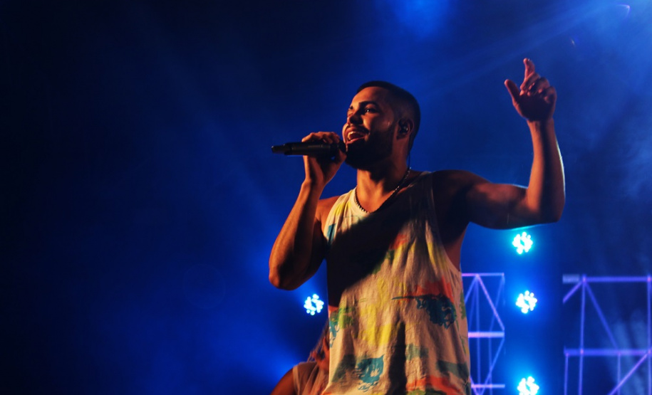 Show de Jerry Smith reúne mais de 20 mil em Matinhos. Foto:SESP