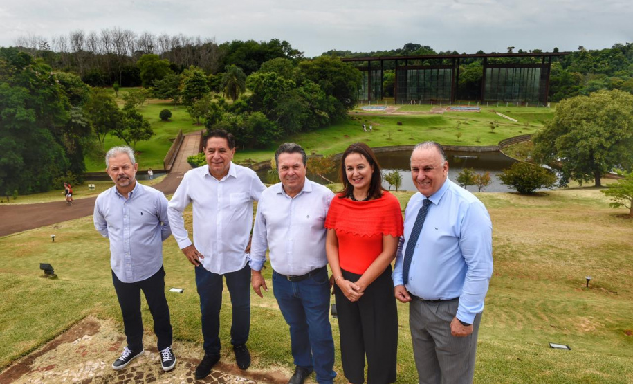 Londrina recebeu nesta quarta-feira (22) o certificado que elevou a cidade para a categoria A do Mapa Turístico Brasileiro, atualizado pelo Ministério do Turismo em agosto de 2019. 
Foto: Denis Ferreira Netto/SEDEST