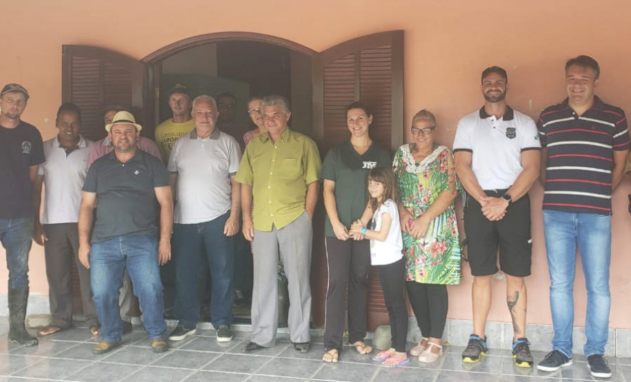 Polícia Civil participa de ação comunitária em Guaratuba. Foto: Polícia Civil