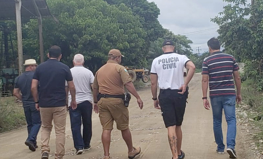 Polícia Civil participa de ação comunitária em Guaratuba. Foto: Polícia Civil