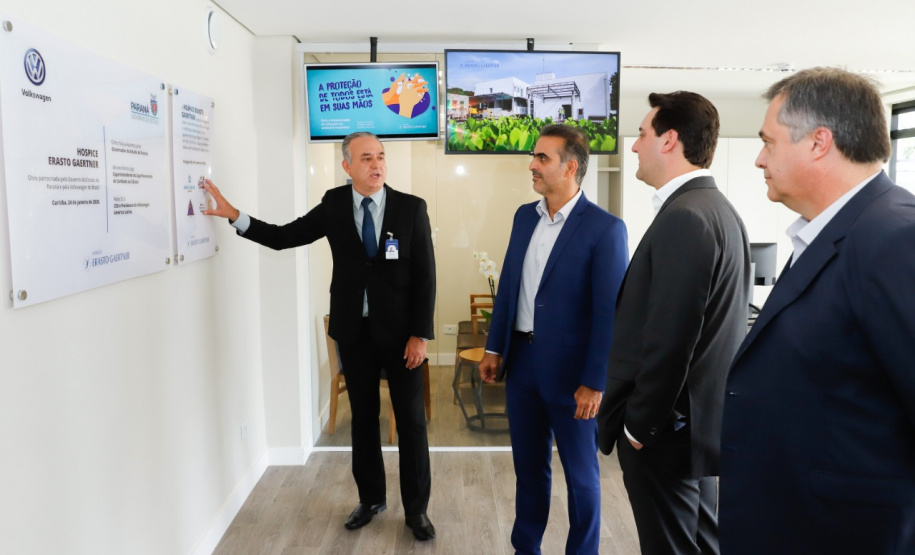 A primeira unidade de cuidados paliativos do Sul do Brasil com atendimento pelo Sistema Único de Saúde (SUS), o Hospice Erasto Gaertner, foi inaugurada nesta sexta-feira (24), em Curitiba, com a presença do governador Carlos Massa Ratinho Junior. Foto: Rodrigo Felix Leal