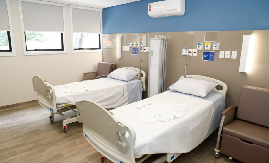 A primeira unidade de cuidados paliativos do Sul do Brasil com atendimento pelo Sistema Único de Saúde (SUS), o Hospice Erasto Gaertner, foi inaugurada nesta sexta-feira (24), em Curitiba, com a presença do governador Carlos Massa Ratinho Junior. Foto: Rodrigo Felix Leal