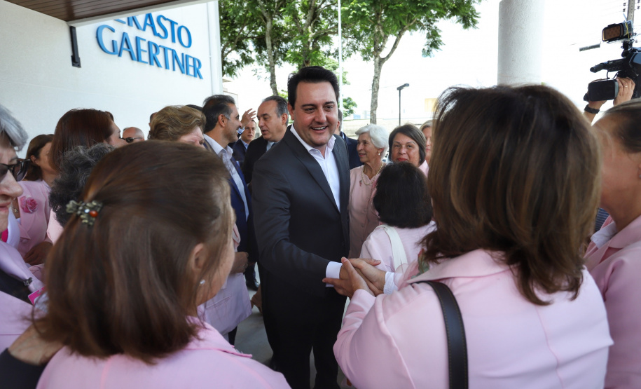 A primeira unidade de cuidados paliativos do Sul do Brasil com atendimento pelo Sistema Único de Saúde (SUS), o Hospice Erasto Gaertner, foi inaugurada nesta sexta-feira (24), em Curitiba, com a presença do governador Carlos Massa Ratinho Junior. Foto: José Fernando Ogura/AEN