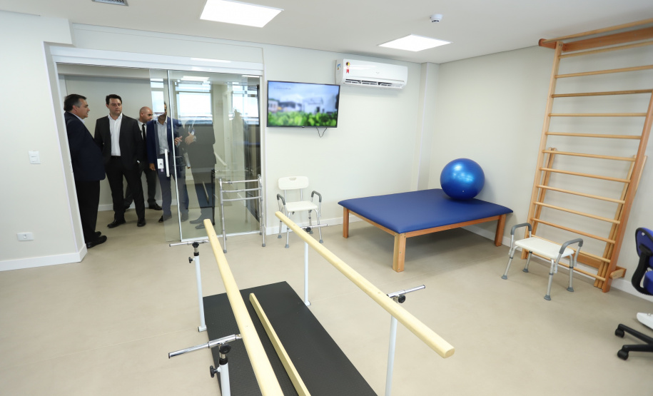 A primeira unidade de cuidados paliativos do Sul do Brasil com atendimento pelo Sistema Único de Saúde (SUS), o Hospice Erasto Gaertner, foi inaugurada nesta sexta-feira (24), em Curitiba, com a presença do governador Carlos Massa Ratinho Junior. Foto: José Fernando Ogura/AEN