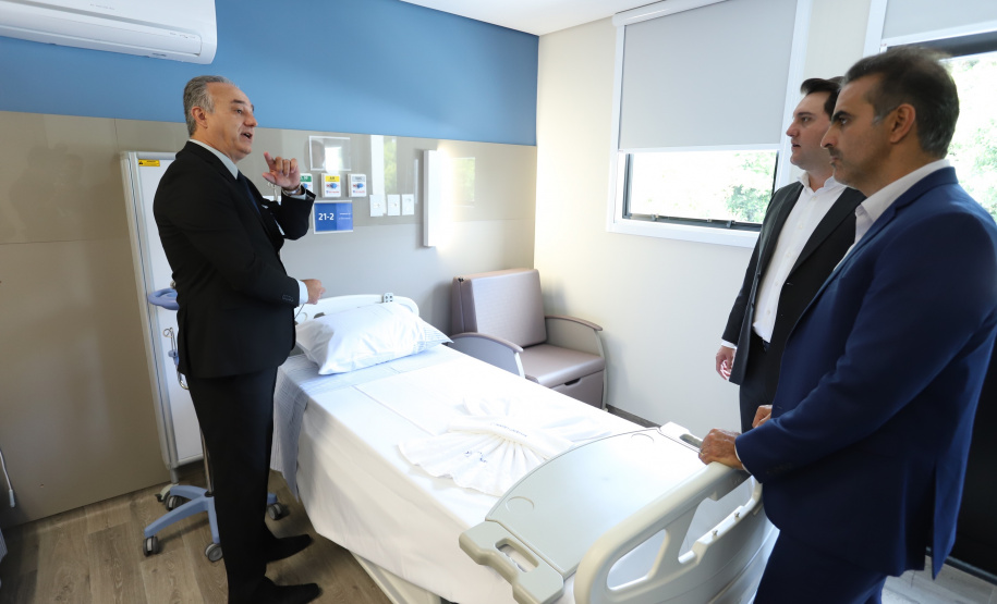 A primeira unidade de cuidados paliativos do Sul do Brasil com atendimento pelo Sistema Único de Saúde (SUS), o Hospice Erasto Gaertner, foi inaugurada nesta sexta-feira (24), em Curitiba, com a presença do governador Carlos Massa Ratinho Junior. Foto: José Fernando Ogura/AEN