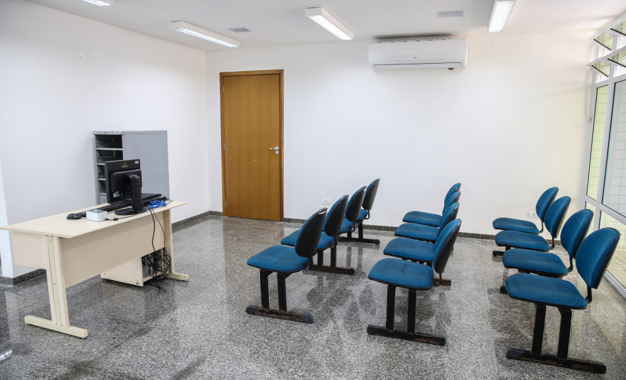 O Governador Carlos Massa Ratinho Junior inaugura nesta sexta-feira (24) a Delegacia Cidadã de Paranaguá, no Litoral. O novo prédio conta com toda estrutura adequada para atendimento ao público, com sala de plantão, investigação, cartório e demais departamentos administrativos. Os investimentos ultrapassam R$ 5 milhões.Paranaguá, 24/01/2020 -  Foto: Geraldo Bubniak/AEN