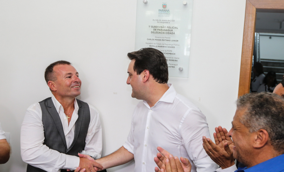 O Governador Carlos Massa Ratinho Junior inaugura nesta sexta-feira (24) a Delegacia Cidadã de Paranaguá, no Litoral. O novo prédio conta com toda estrutura adequada para atendimento ao público, com sala de plantão, investigação, cartório e demais departamentos administrativos. Os investimentos ultrapassam R$ 5 milhões.Paranaguá, 24/01/2020 -  Foto: Geraldo Bubniak/AEN