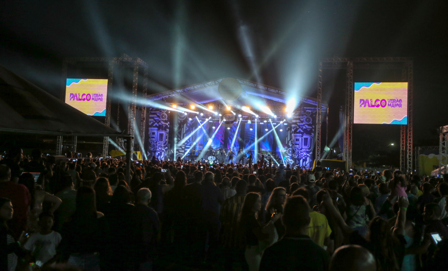 Show de Alexandre Pires em Matinhos nesta sexta-feira (24). O show é gratuitos e faz parte da programação cultural do Verão Maior e são promovidos pelo Governo do Estado em parceria com a Renault do Brasil.    Matinhos, 24/01/2020 -  Foto: Geraldo Bubniak/AEN