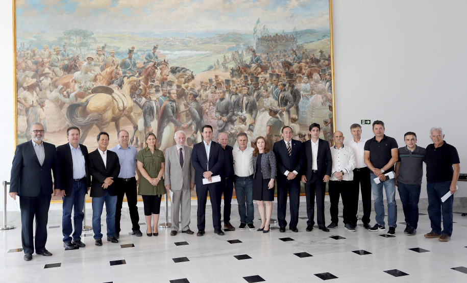 O governador Carlos Massa Ratinho Junior reúne-se com a bancada de deputados federais do Paraná, em Curitiba. 
Curitiba, 27-01-20
Foto: Arnaldo Alves / AEN.